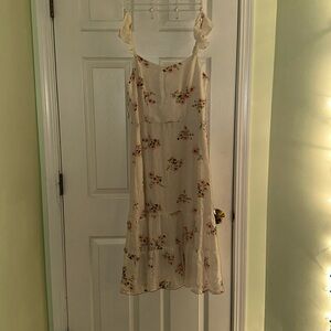 Lily Rose floral midi dress, size large, NWT